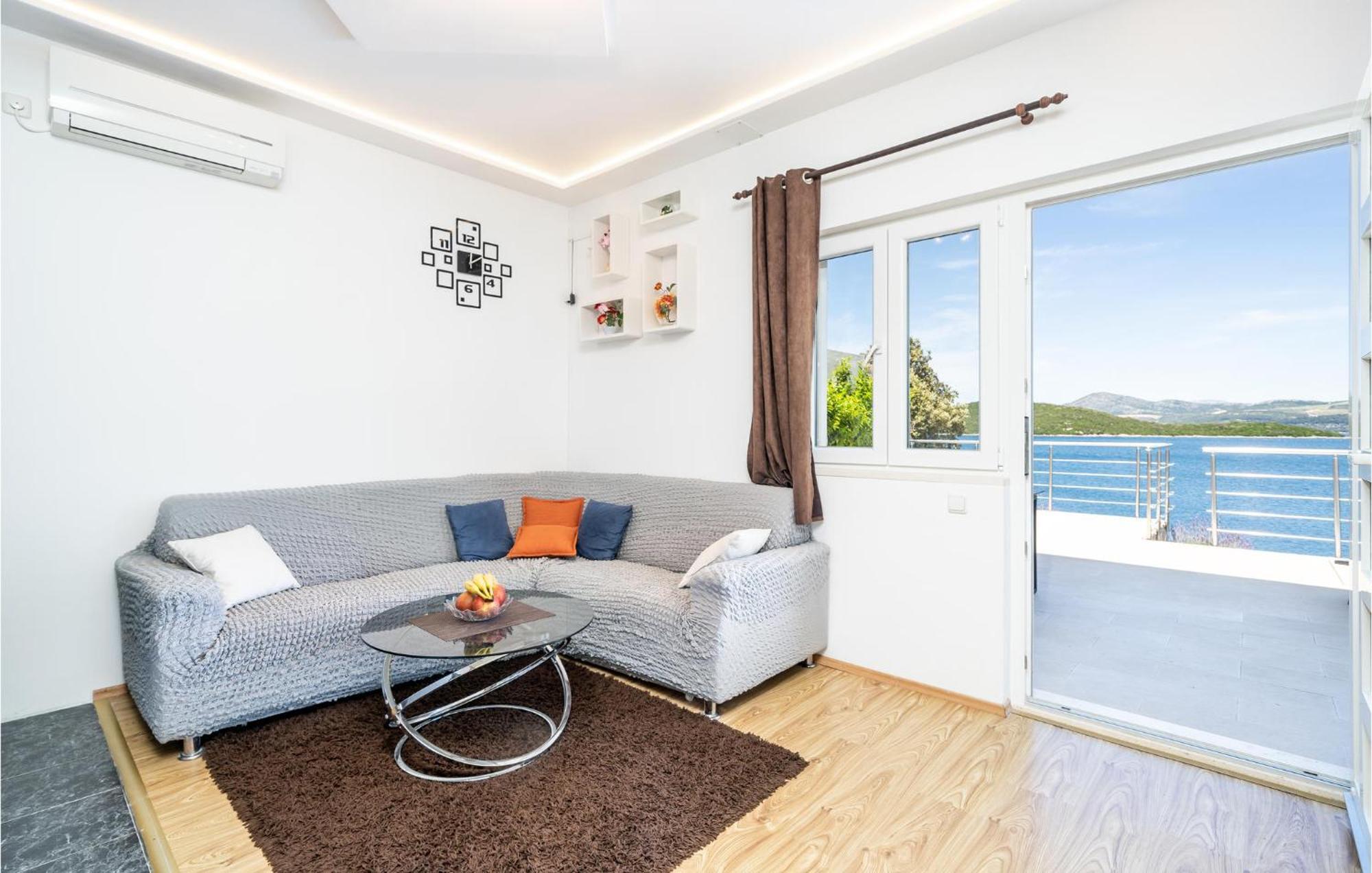 Gorgeous Home In Janjina With Sauna Kültér fotó
